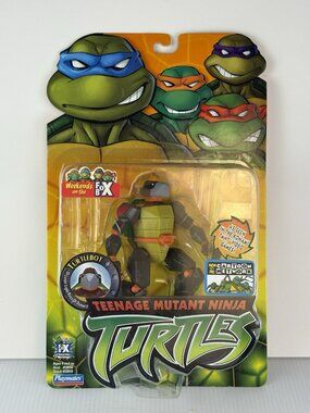Teenage Mutant Ninja Turtles Turtlebot Action Figure 2004 New On Card. NIB.